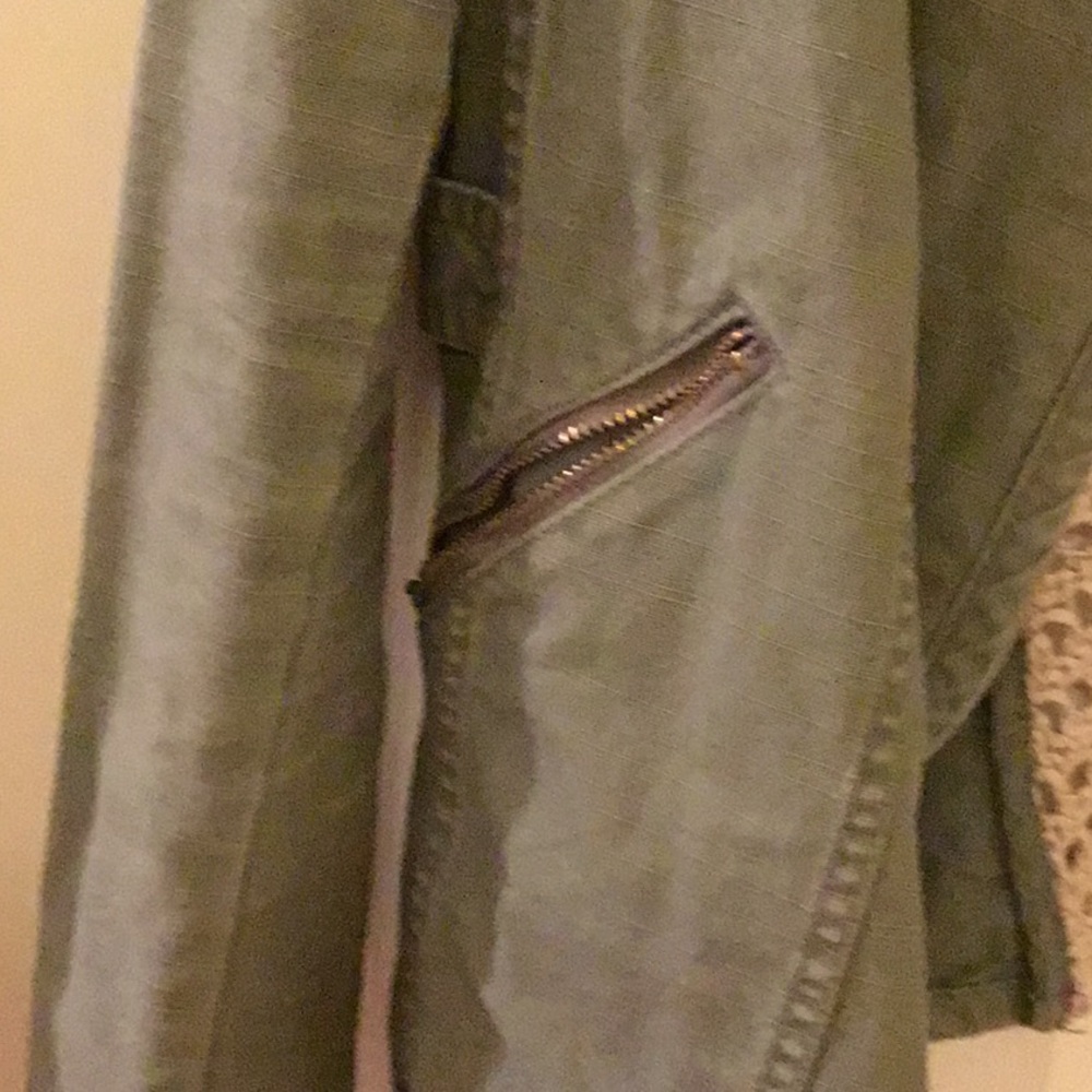 Jacket - Picture 3 of 6